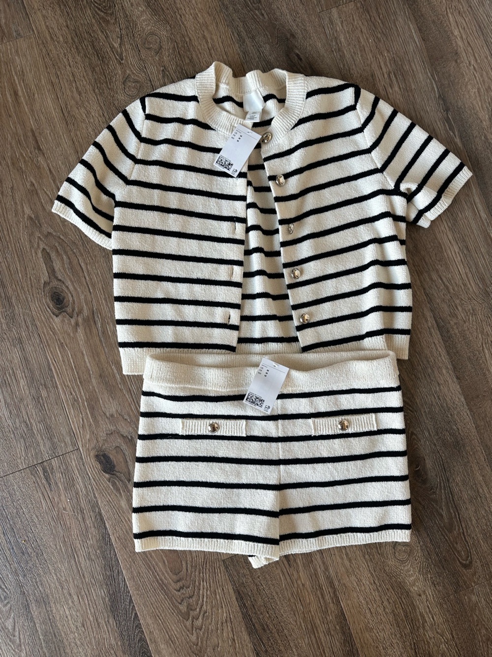H&M Black & White Striped Knit Top and short Set